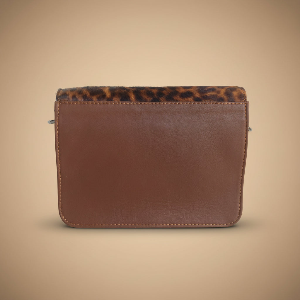 Cowhide Leather Shoulder Bag – Unique Piece 08